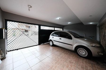 Casa à venda com 200m², 3 quartos e 3 vagasGaragem