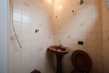 Casa à venda com 200m², 3 quartos e 3 vagasBanheiro de Serviço