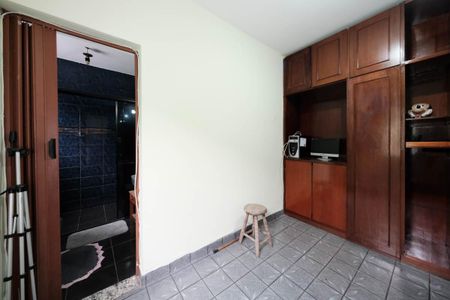 Casa à venda com 200m², 3 quartos e 3 vagasSuíte 2