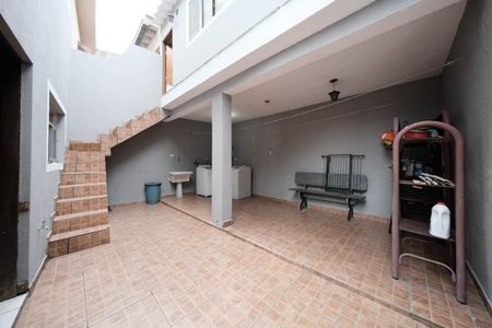 Casa à venda com 200m², 3 quartos e 3 vagasÁrea de Serviço