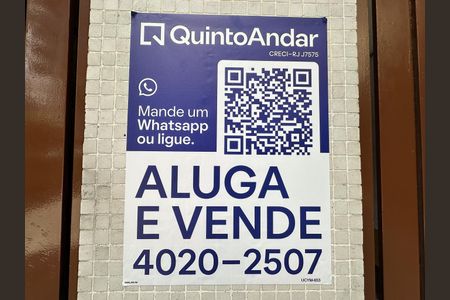 Apartamento à venda com 80m², 3 quartos e 2 vagasPlaquinha