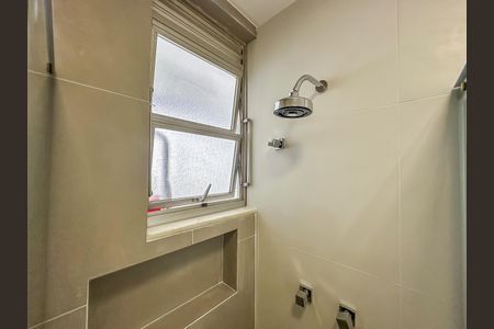 Apartamento à venda com 80m², 3 quartos e 2 vagasBanheiro