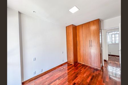 Apartamento à venda com 80m², 3 quartos e 2 vagasQuarto 1