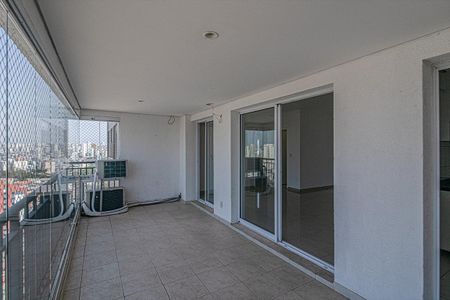 Apartamento à venda com 113m², 3 quartos e 2 vagasSacada da Sala