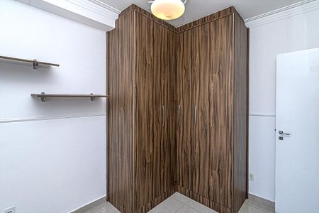 Apartamento à venda com 113m², 3 quartos e 2 vagasQuarto 