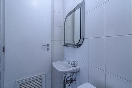 Apartamento à venda com 113m², 3 quartos e 2 vagasBanheiro de Serviço