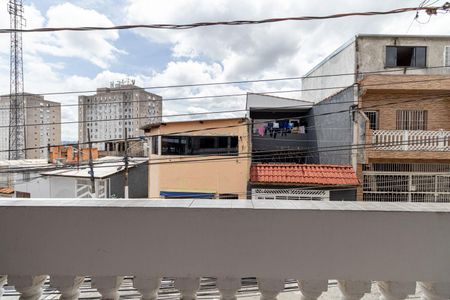 Vista Quarto 1 de casa para alugar com 2 quartos, 105m² em Vila Nova Teresa, São Paulo