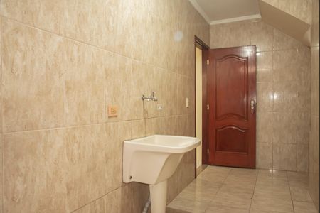 Casa à venda com 202m², 3 quartos e 1 vagaÁrea de Serviço