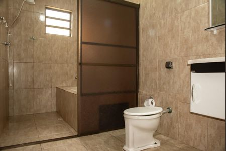 Casa à venda com 202m², 3 quartos e 1 vagaBanheiro