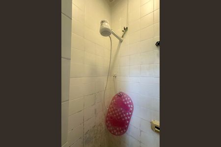 Apartamento à venda com 75m², 2 quartos e 1 vaga Apartamento à venda com 75m², 2 quartos e 1 vagaBanheiro de serviço