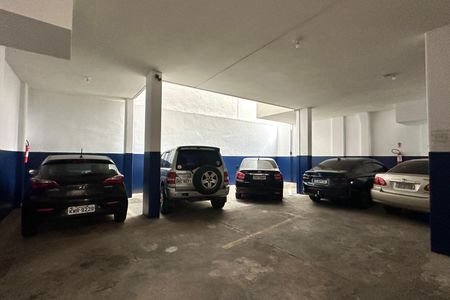Apartamento à venda com 75m², 2 quartos e 1 vaga Apartamento à venda com 75m², 2 quartos e 1 vagaGaragem