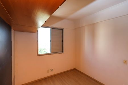 Quarto 1 de apartamento para alugar com 3 quartos, 80m² em Jardim Maria Estela, São Paulo