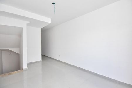 Sala de casa à venda com 2 quartos, 83m² em Jardim Monte Kemel, São Paulo