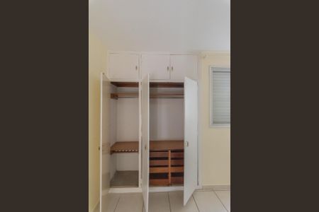 Apartamento à venda com 60m², 2 quartos e 1 vagaQuarto 2