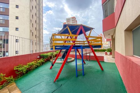 Apartamento à venda com 107m², 3 quartos e 2 vagasÁrea comum - Playground