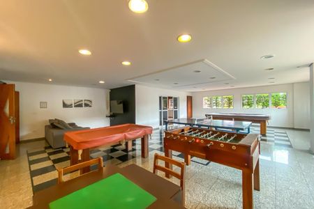 Apartamento à venda com 107m², 3 quartos e 2 vagasSalão de jogos