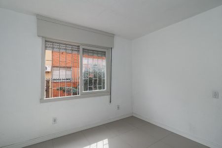 Quarto Suíte de apartamento à venda com 1 quarto, 50m² em Jardim do Salso, Porto Alegre