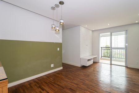 Sala de apartamento para alugar com 3 quartos, 74m² em Vila Andrade, São Paulo