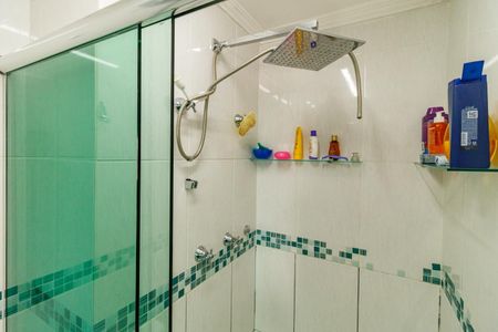 Apartamento à venda com 62m², 1 quarto e 1 vaga Apartamento à venda com 62m², 1 quarto e 1 vagaBanheiro da Suíte