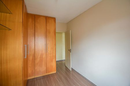 Apartamento à venda com 69m², 2 quartos e 1 vagaQuarto 2