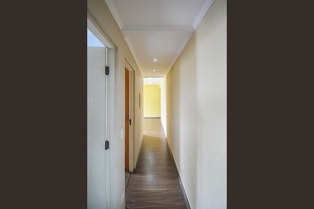 Apartamento à venda com 69m², 2 quartos e 1 vagaCorredor