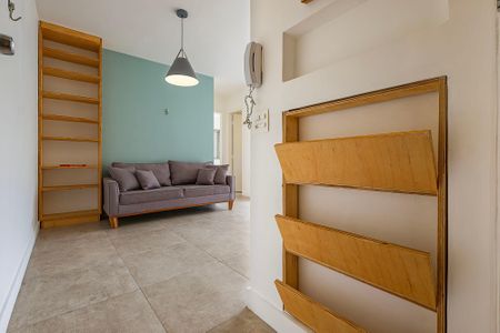 Sala/Cozinha  de apartamento para alugar com 2 quartos, 62m² em Vila Madalena, São Paulo
