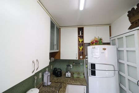 Apartamento à venda com 70m², 2 quartos e 1 vagaCozinha 