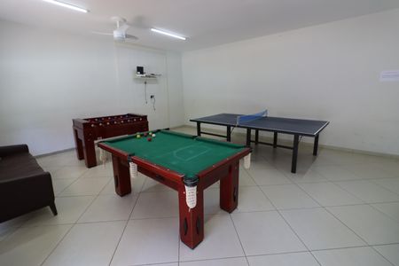 Apartamento à venda com 70m², 2 quartos e 1 vagaÁrea comum - Sala de jogos