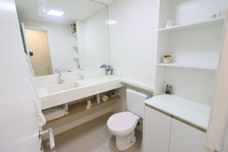 Apartamento à venda com 70m², 2 quartos e 1 vagaBanheiro