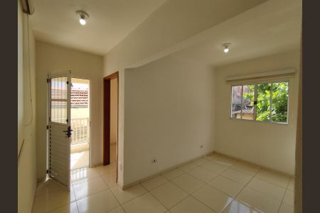 Sala de casa para alugar com 1 quarto, 100m² em Vila Conde do Pinhal, São Paulo