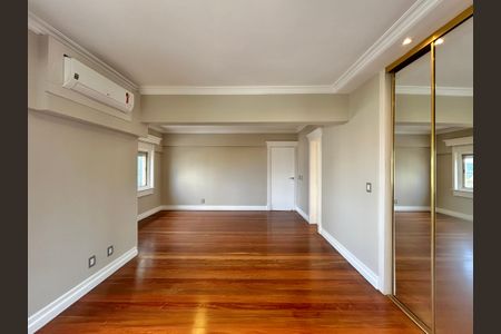 Apartamento para alugar com 169m², 3 quartos e 2 vagasSuíte
