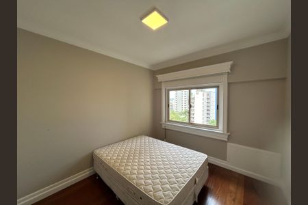 Apartamento para alugar com 169m², 3 quartos e 2 vagasQuarto