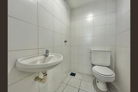 Apartamento para alugar com 169m², 3 quartos e 2 vagasBanheiro de Serviço