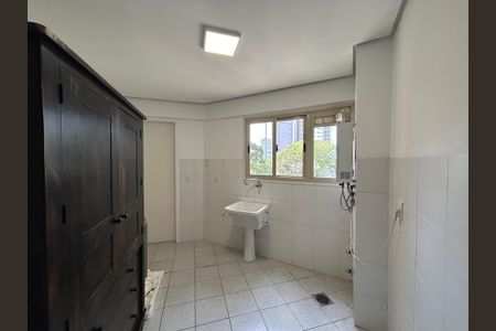 Apartamento para alugar com 169m², 3 quartos e 2 vagasÁrea de Serviço