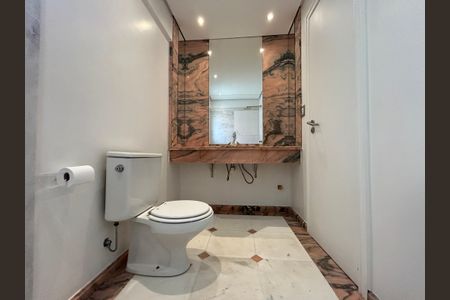 Apartamento para alugar com 169m², 3 quartos e 2 vagasBanheiro Social