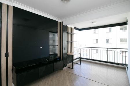 Sala de apartamento para alugar com 3 quartos, 76m² em Picanço, Guarulhos