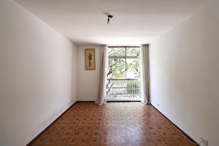 Apartamento à venda com 80m², 3 quartos e 1 vagaSala