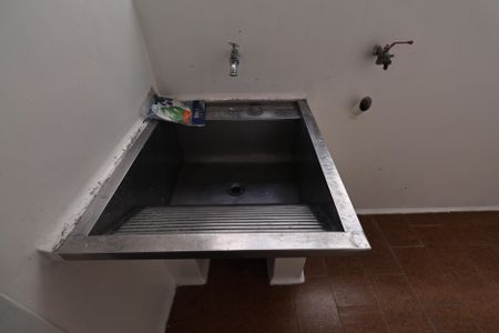 Apartamento à venda com 80m², 3 quartos e 1 vagaÁrea de Serviço