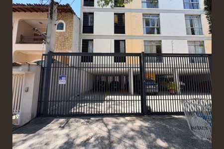 Apartamento à venda com 80m², 3 quartos e 1 vagaFachada + plaquinha