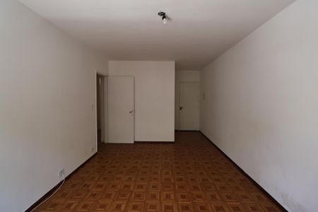 Apartamento à venda com 80m², 3 quartos e 1 vagaSala