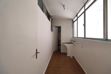 Apartamento à venda com 80m², 3 quartos e 1 vagaÁrea de Serviço