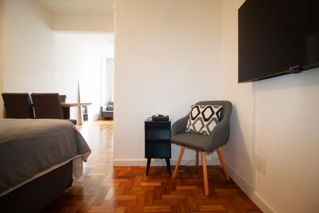 Studio à venda com 38m², 1 quarto e sem vaga Studio à venda com 38m², 1 quarto e sem vagaStudio