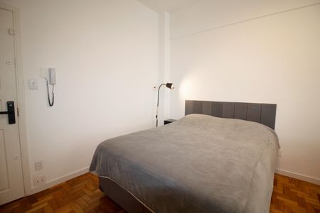 Studio à venda com 38m², 1 quarto e sem vaga Studio à venda com 38m², 1 quarto e sem vagaStudio