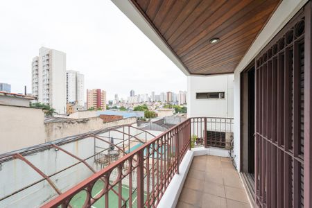 Apartamento à venda com 156m², 4 quartos e 2 vagas Apartamento à venda com 156m², 4 quartos e 2 vagasSuíte 2