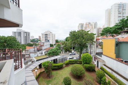 Apartamento à venda com 156m², 4 quartos e 2 vagas Apartamento à venda com 156m², 4 quartos e 2 vagasVista do Quarto 3