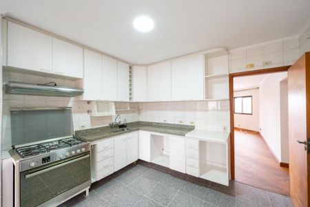 Apartamento à venda com 156m², 4 quartos e 2 vagas Apartamento à venda com 156m², 4 quartos e 2 vagasCozinha