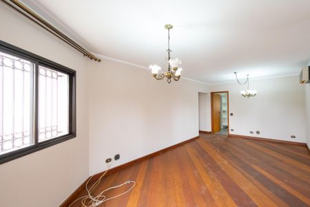 Sala de apartamento para alugar com 4 quartos, 156m² em Chácara Inglesa, São Paulo