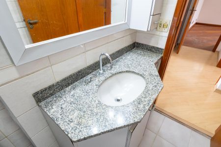 Apartamento à venda com 156m², 4 quartos e 2 vagas Apartamento à venda com 156m², 4 quartos e 2 vagasBanheiro Social