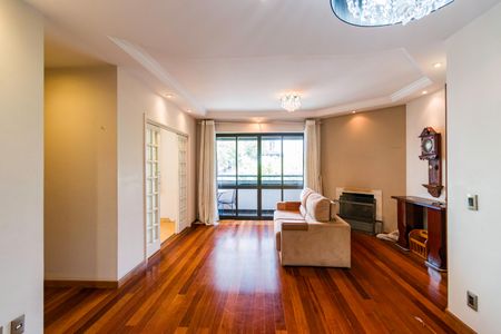 Apartamento para alugar com 3 quartos, 155m² em Vila Andrade, São Paulo