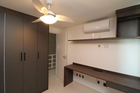 Casa de condomínio à venda com 101m², 3 quartos e 2 vagasQuarto 2